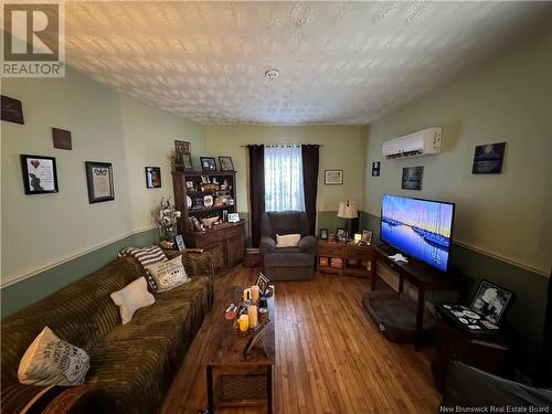 18 Exmouth Street, Saint John, NB - Indoor Photo Showing Living Room