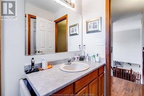 2 Pecanwood, Kingsville, ON - Indoor Photo Showing Bathroom