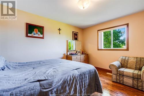 2 Pecanwood, Kingsville, ON - Indoor Photo Showing Bedroom