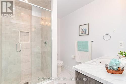 184 Franklin Trail, Barrie, ON - Indoor Photo Showing Bathroom