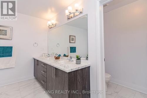 184 Franklin Trail, Barrie, ON - Indoor Photo Showing Bathroom