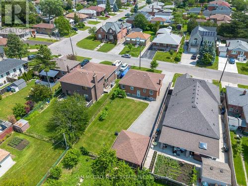 64 Dorking Crescent, Toronto (Downsview-Roding-Cfb), ON - Outdoor With View