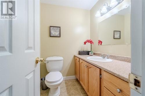 59 Winslow Street, St John'S, NL - Indoor Photo Showing Bathroom