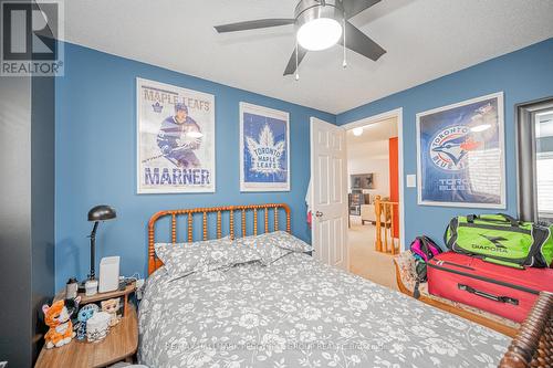 79 Ambler Bay, Barrie, ON - Indoor Photo Showing Bedroom