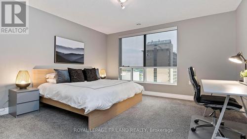 908 - 250 Pall Mall Street, London, ON - Indoor Photo Showing Bedroom