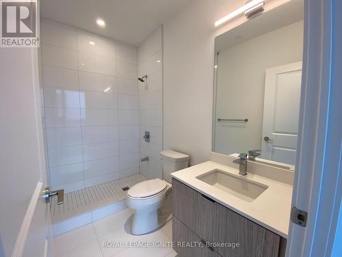 5503 - 395 Bloor Street E, Toronto, ON - Indoor Photo Showing Bathroom