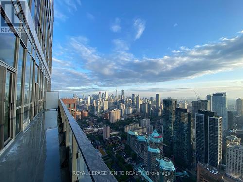 5503 - 395 Bloor Street E, Toronto, ON - Outdoor With View