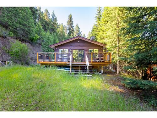 6541 Marvel Road, Wasa, BC - Outdoor With Deck Patio Veranda