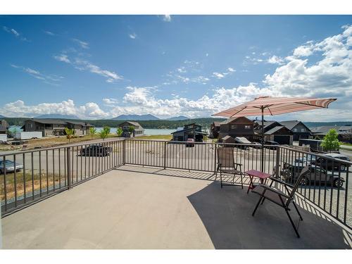 1617 Koocanusa Lake Drive, Lake Koocanusa, BC - Outdoor