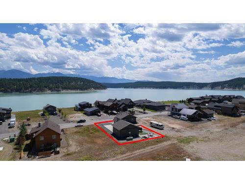 1617 Koocanusa Lake Drive, Lake Koocanusa, BC - Outdoor With Body Of Water With View