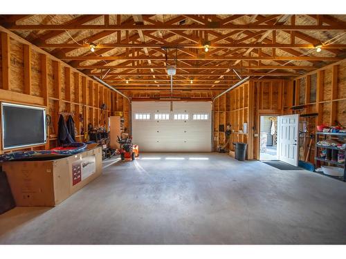 1617 Koocanusa Lake Drive, Lake Koocanusa, BC - Indoor Photo Showing Garage