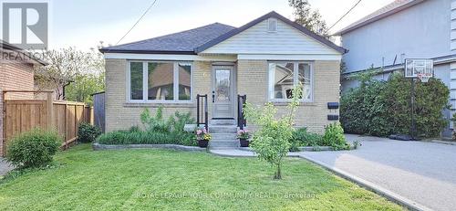 6 Chappel Hill Road, Toronto, ON - Outdoor