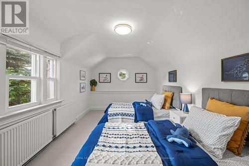 21 Lake Shore Drive, Toronto, ON - Indoor Photo Showing Bedroom