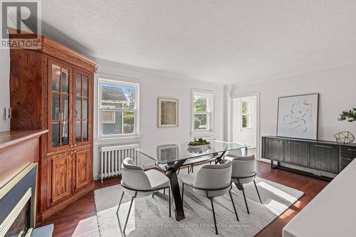 21 Lake Shore Drive, Toronto, ON - Indoor Photo Showing Dining Room