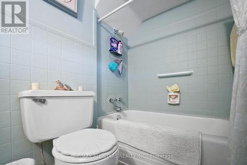 12 North Street, Kawartha Lakes, ON - Indoor Photo Showing Bathroom