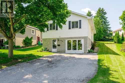 1368 Tudor Crescent, Peterborough, ON - Outdoor