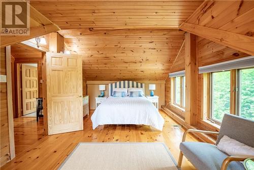 937 Indian Point Road, Evansville, ON - Indoor Photo Showing Bedroom