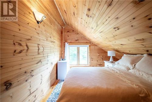 937 Indian Point Road, Evansville, ON - Indoor Photo Showing Bedroom