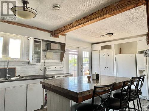 182 Du Parc De Val-Comeau Road, Val-Comeau, NB - Indoor Photo Showing Kitchen