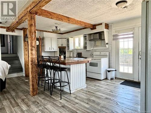 182 Du Parc De Val-Comeau Road, Val-Comeau, NB - Indoor Photo Showing Kitchen