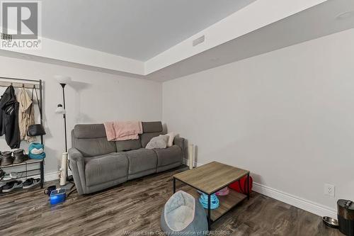 1155-57 Mcdougall, Windsor, ON - Indoor Photo Showing Other Room
