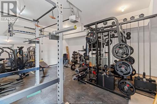 1155-57 Mcdougall, Windsor, ON - Indoor Photo Showing Gym Room