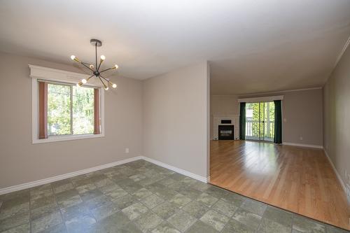 201-2806 35Th Street, Vernon, BC - Indoor Photo Showing Other Room With Fireplace