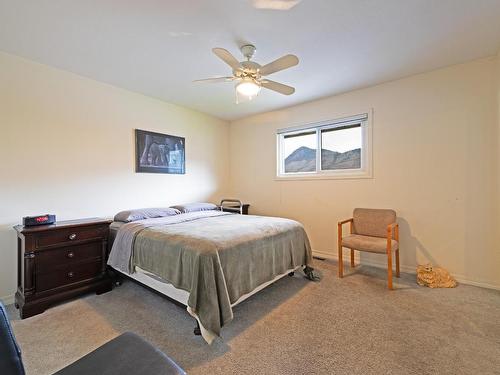 217 Pyper Way, Kamloops, BC - Indoor Photo Showing Bedroom