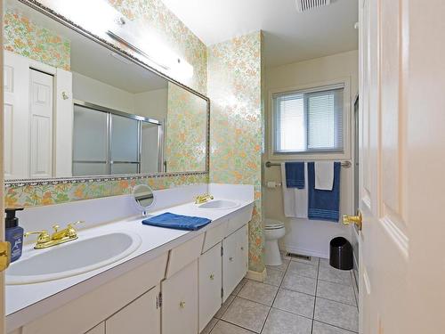 217 Pyper Way, Kamloops, BC - Indoor Photo Showing Bathroom