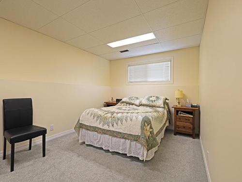 217 Pyper Way, Kamloops, BC - Indoor Photo Showing Bedroom