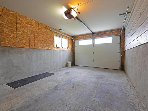 217 Pyper Way, Kamloops, BC - Indoor Photo Showing Garage