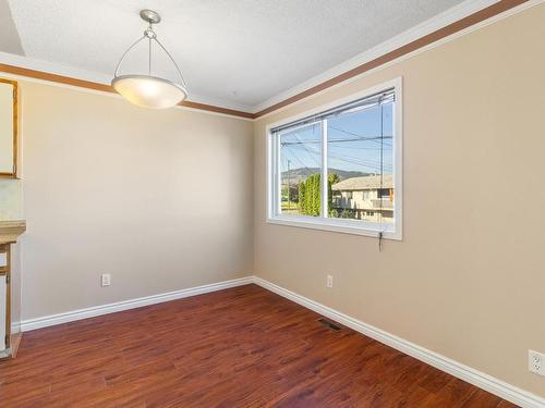 1326 Ottawa Place, Kamloops, BC - Indoor Photo Showing Other Room