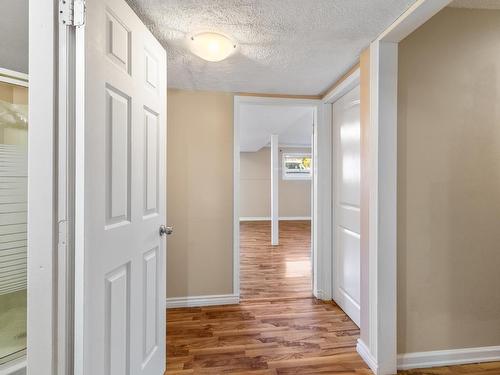 1326 Ottawa Place, Kamloops, BC - Indoor Photo Showing Other Room