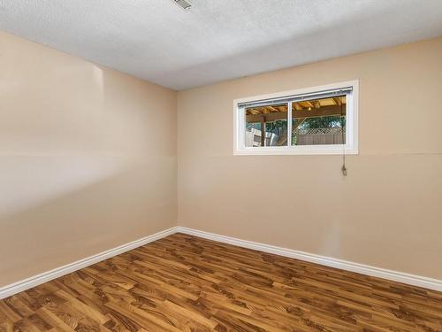 1326 Ottawa Place, Kamloops, BC - Indoor Photo Showing Other Room