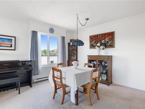 406-1041 Rockland Ave, Victoria, BC - Indoor Photo Showing Dining Room