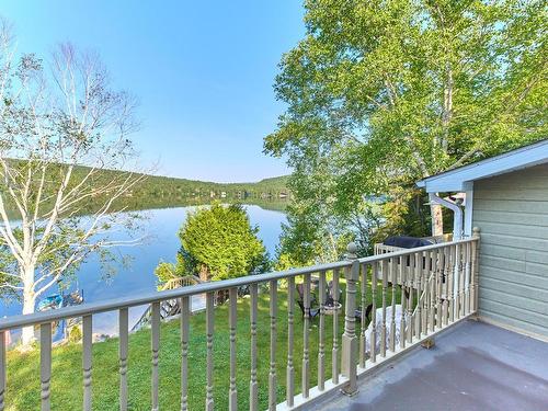 Balcony - 304 Ch. Du Lac-Sylvère, Saint-Donat, QC 