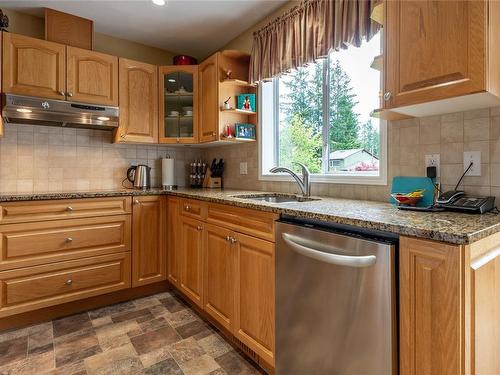 2509 Dolly Varden Rd, Campbell River, BC 