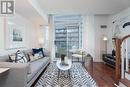 832 - 600 Fleet Street, Toronto, ON  - Indoor Photo Showing Living Room 