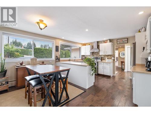 855 Rumney Road, West Kelowna, BC - Indoor