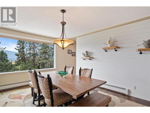 855 Rumney Road, West Kelowna, BC - Indoor Photo Showing Dining Room