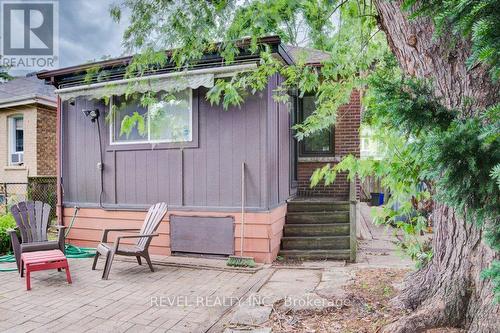 72 Edgemont Street N, Hamilton, ON - Outdoor