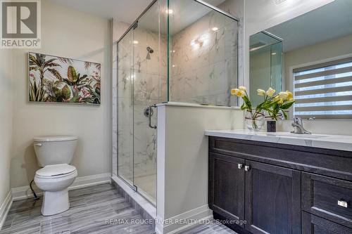 104 Northview Avenue, Whitby (Blue Grass Meadows), ON - Indoor Photo Showing Bathroom