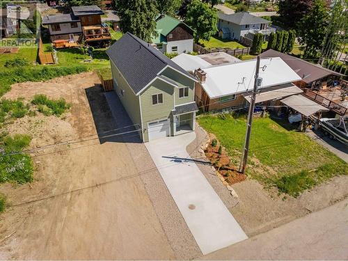 1554 Cook Avenue, Rossland, BC - Outdoor