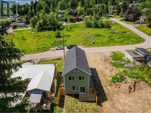 1554 Cook Avenue, Rossland, BC - Outdoor