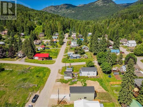 1554 Cook Avenue, Rossland, BC - Outdoor With View