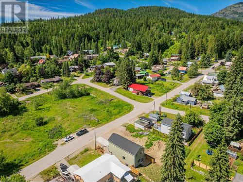 1554 Cook Avenue, Rossland, BC - Outdoor With View