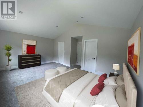 1554 Cook Avenue, Rossland, BC - Indoor Photo Showing Bedroom