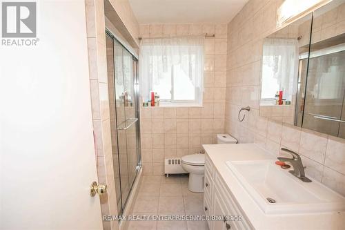 54 Rabbit Lane, Toronto (Eringate-Centennial-West Deane), ON - Indoor Photo Showing Bathroom