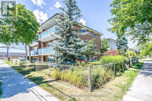 54 Rabbit Lane, Toronto, ON - Outdoor With Balcony