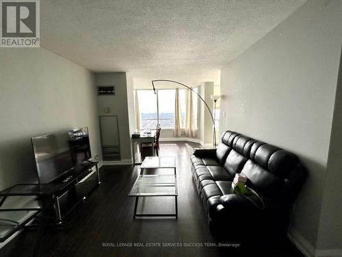 2407 - 550 Webb Drive, Mississauga, ON - Indoor Photo Showing Living Room